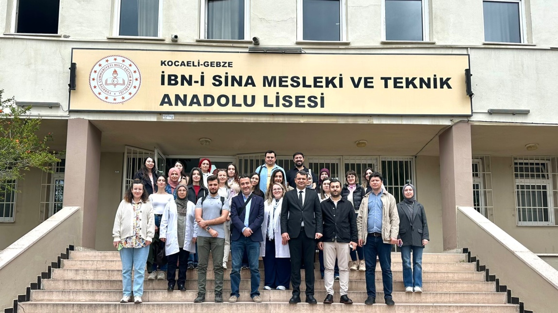 İLÇEMİZ REHBER ÖĞRETMENLERİNDEN OKULUMUZA ZİYARET